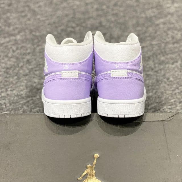 Purple Custom Air Jordan 1 – unitecustom
