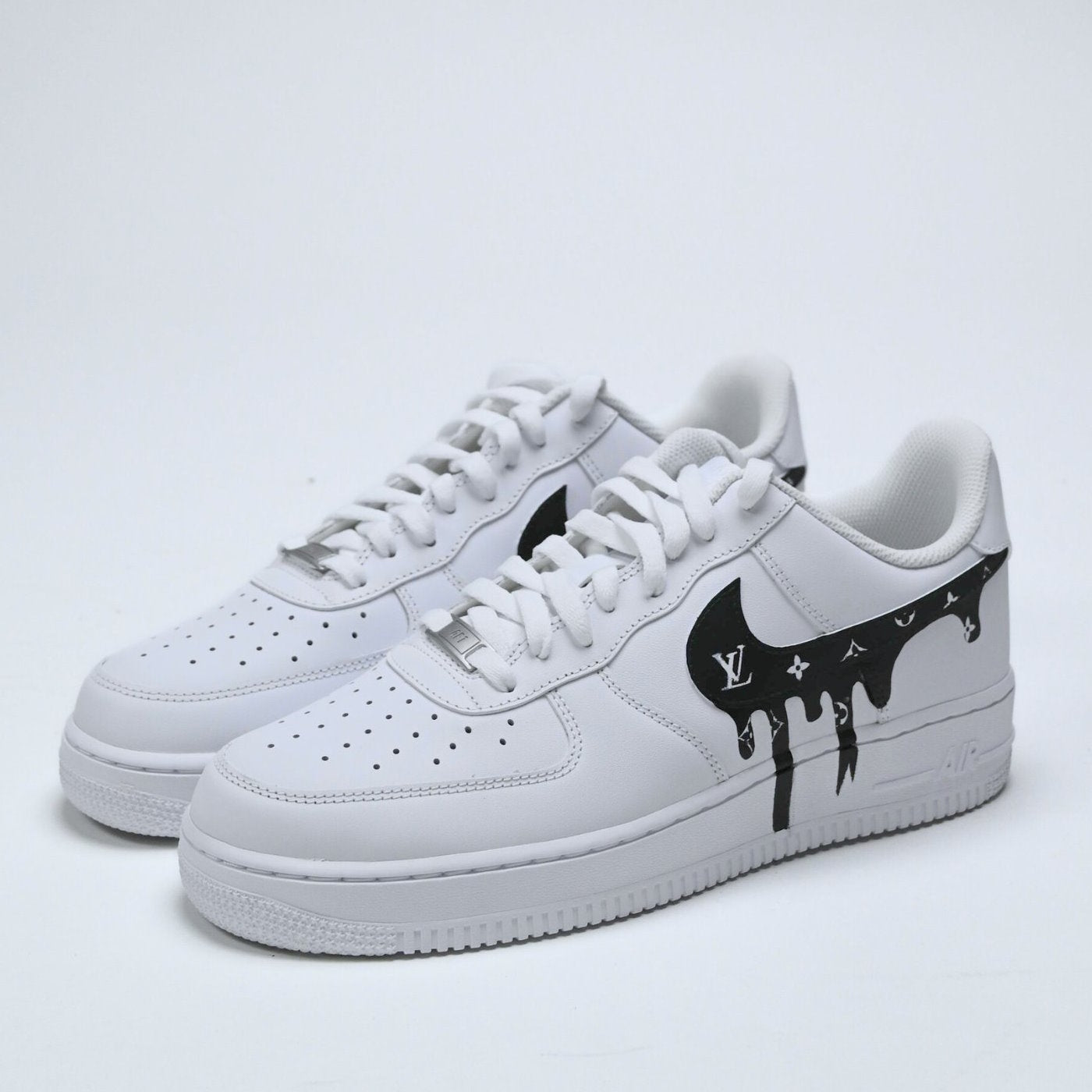 Custom Air Force 1 White With Black LV Dripping Pattern