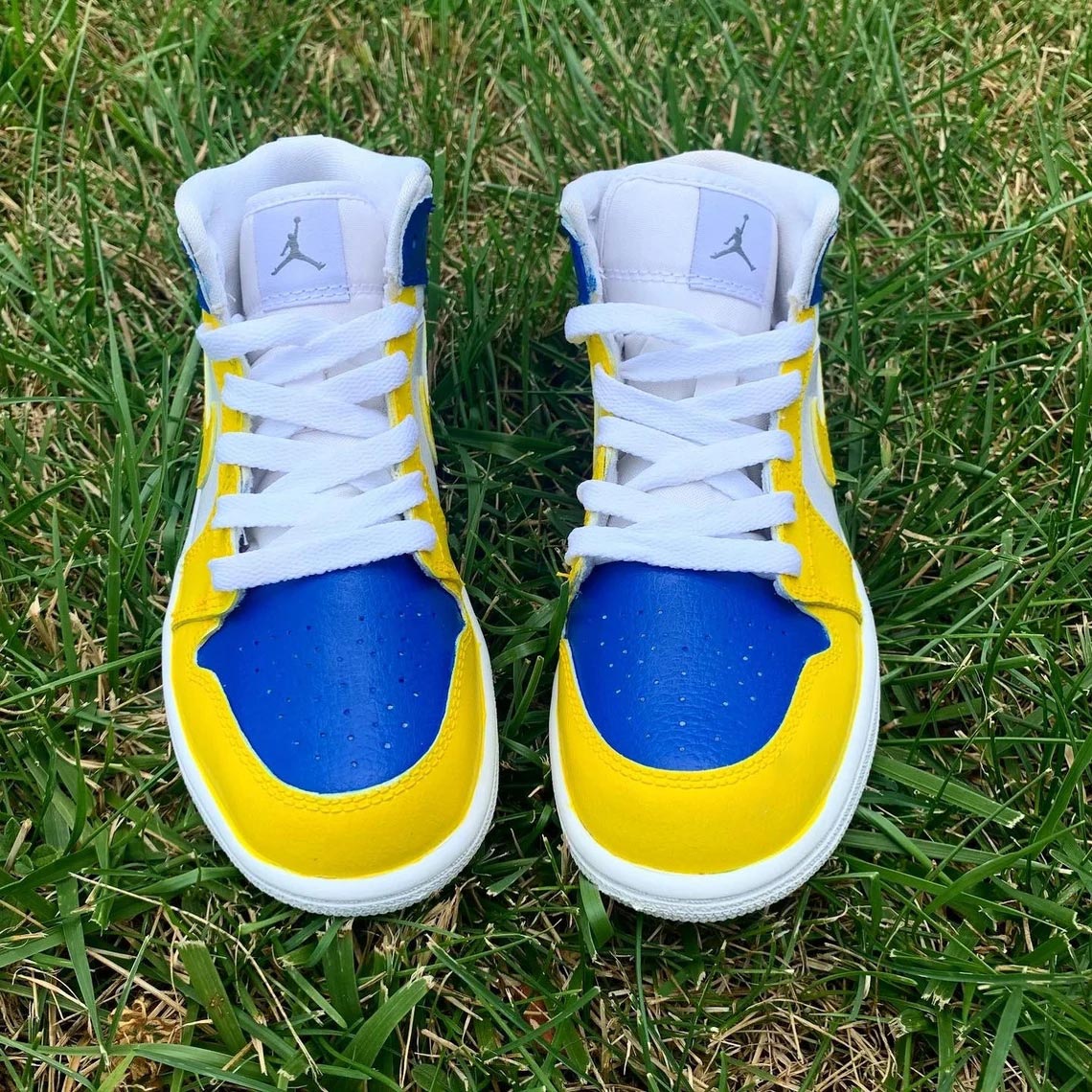 Custom Air Jordan 1 White Blue Yellow Color - Blocked