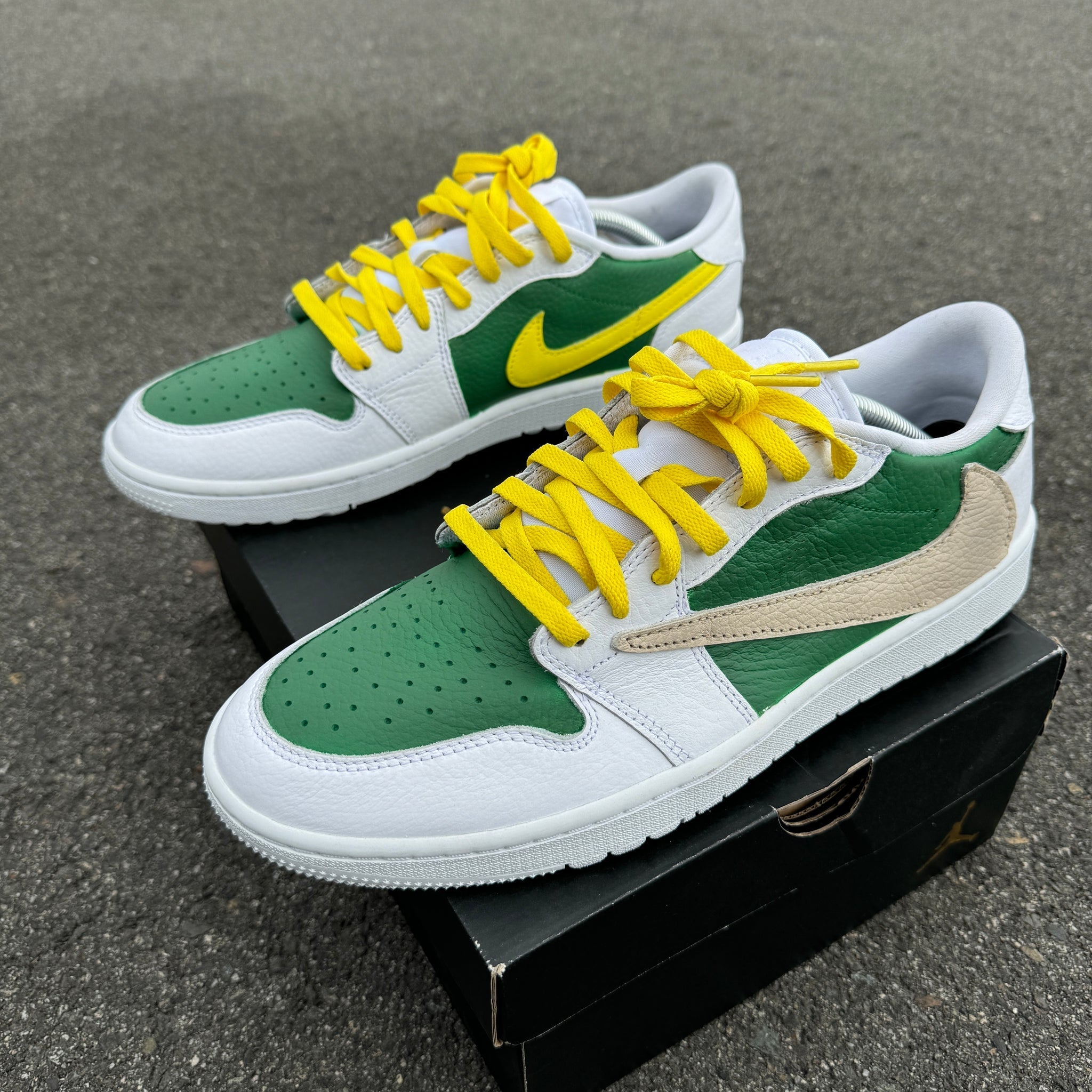 Custom Air Jordan 1 X Travis Scott White Green