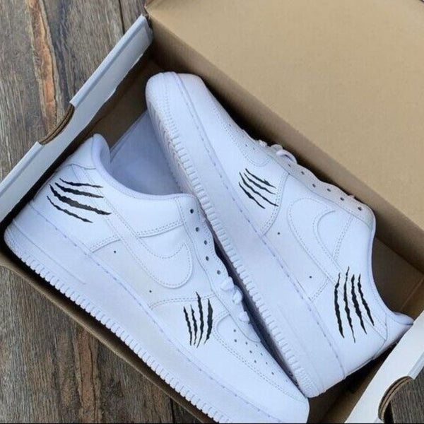 Paw Custom Air Force 1