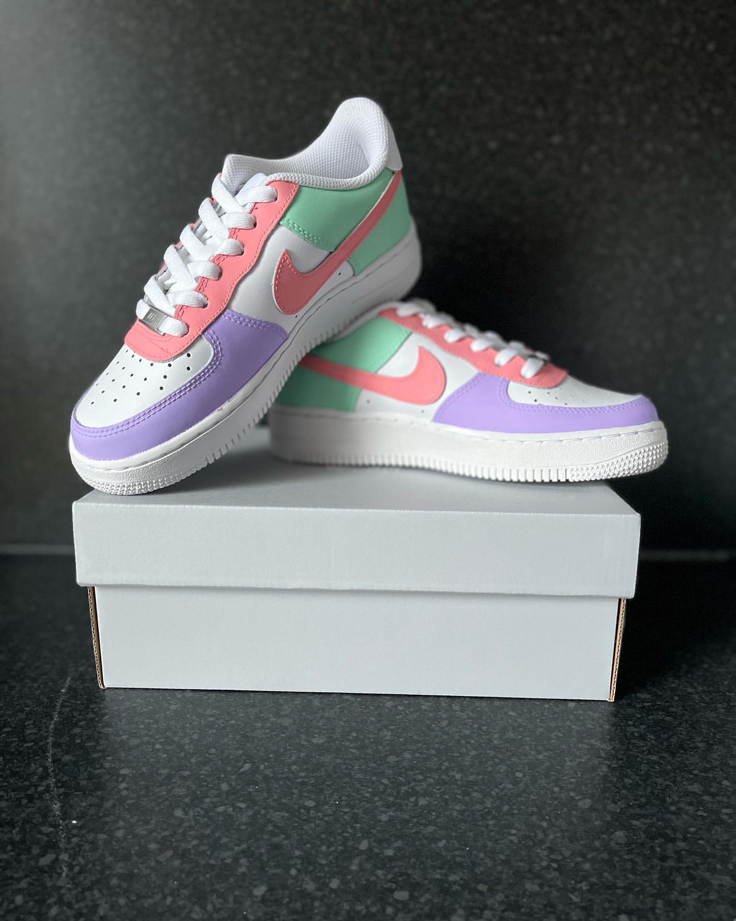 Macaron Custom Air Force 1